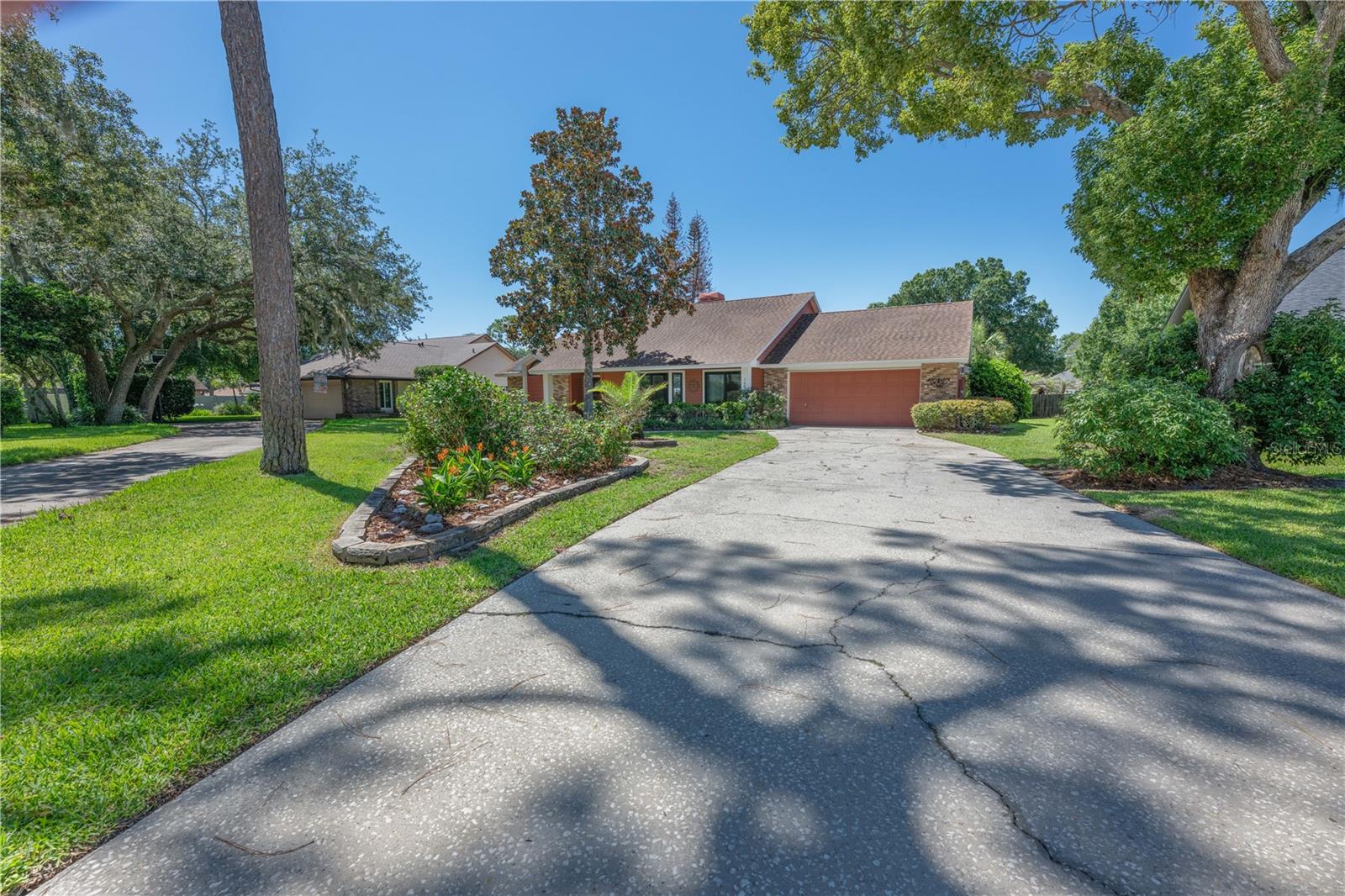 785 COLD STREAM COURT