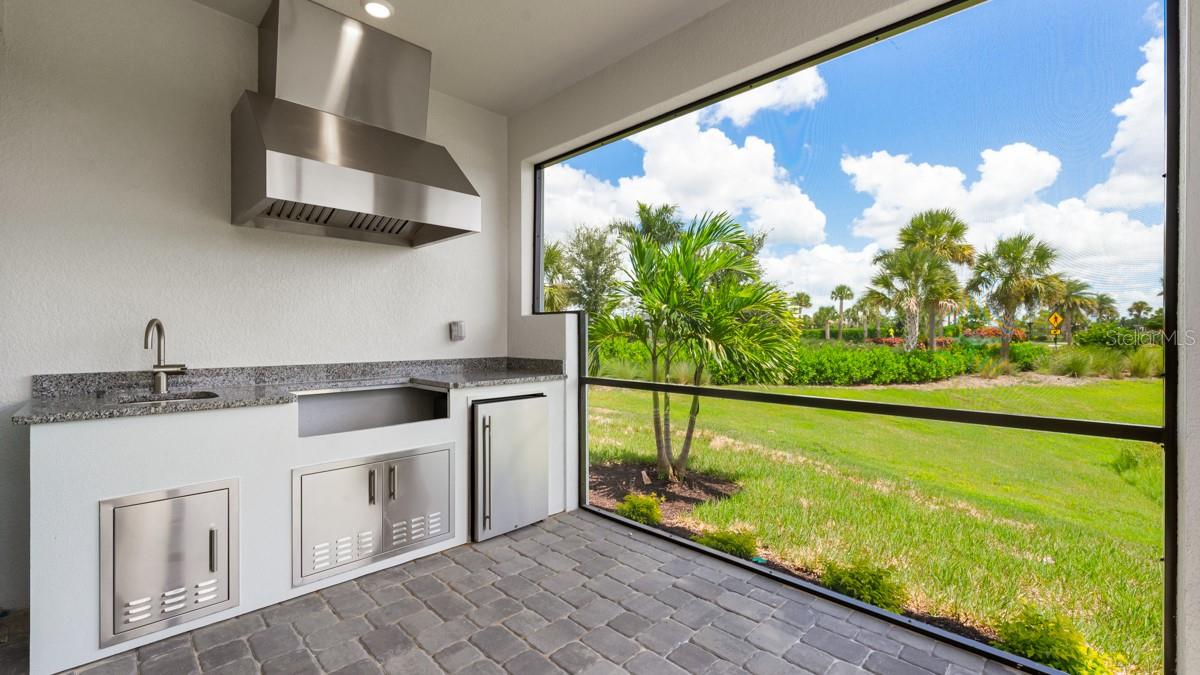 AZARIO ESPLANADE - Residential