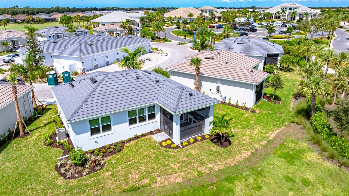 AZARIO ESPLANADE - Residential