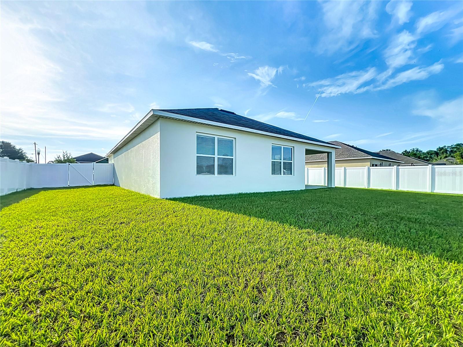 1835 JACKSON OAKS DRIVE