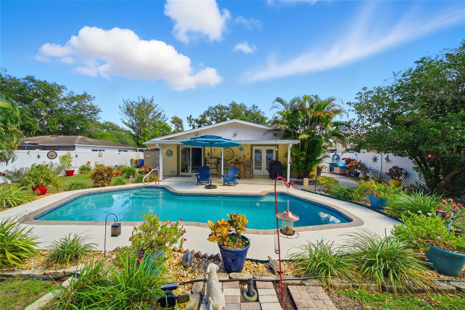 GOLFLAND OF TAMPAS NORTH SIDE - Residential