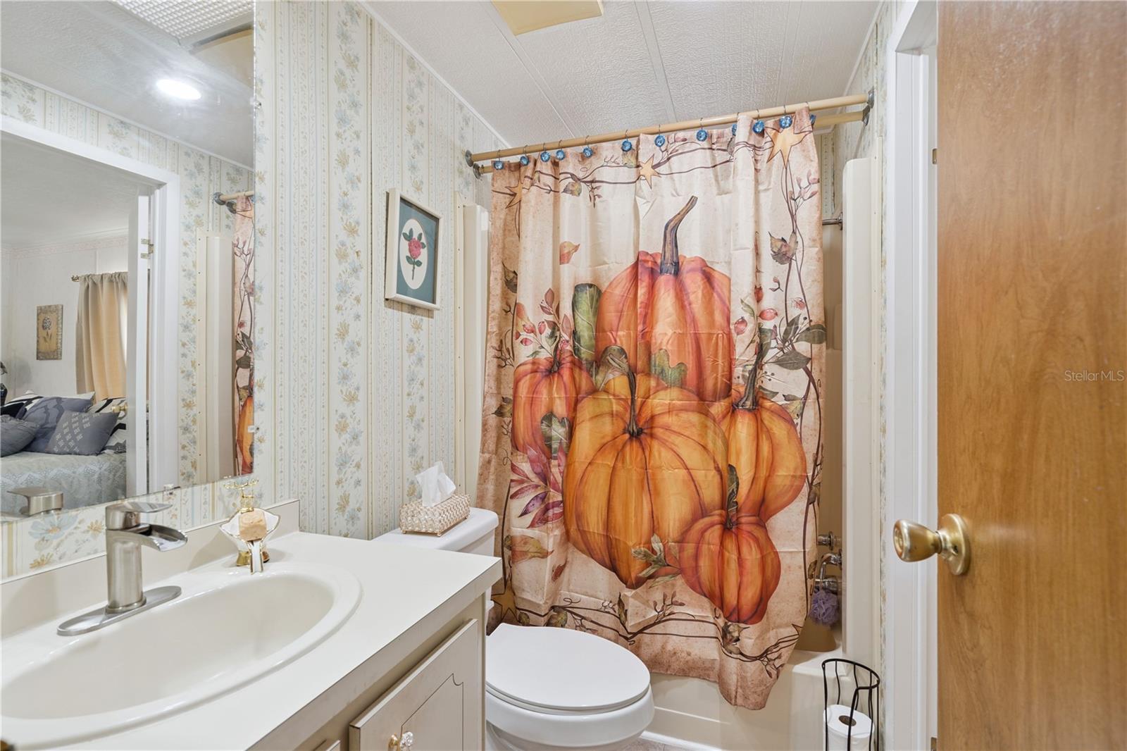 BROOKHAVEN VILLAGE - Residential