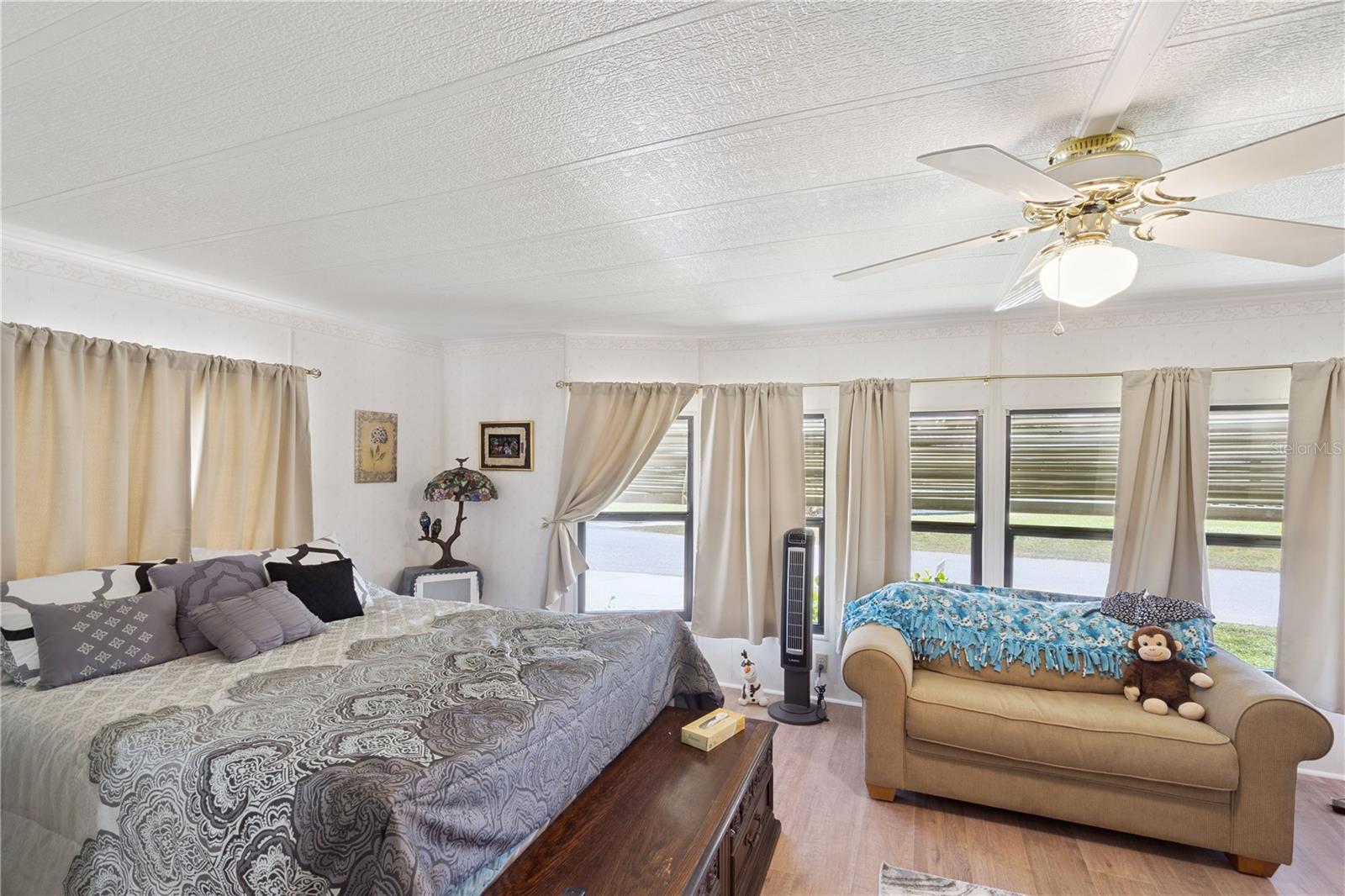 BROOKHAVEN VILLAGE - Residential