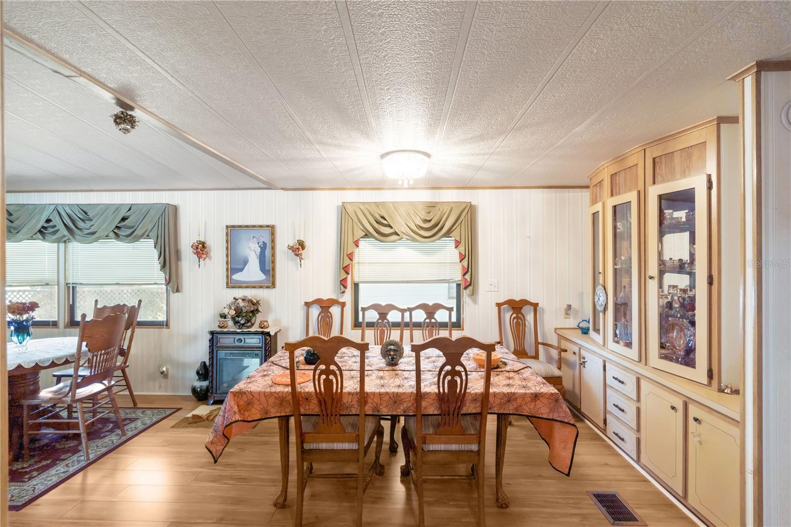 BROOKHAVEN VILLAGE - Residential