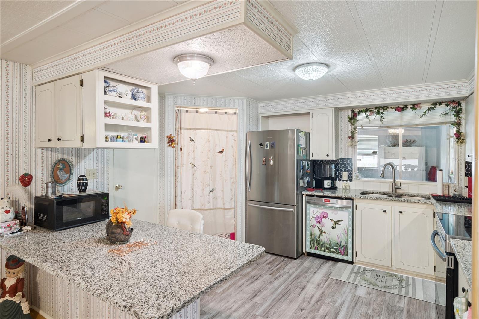 BROOKHAVEN VILLAGE - Residential