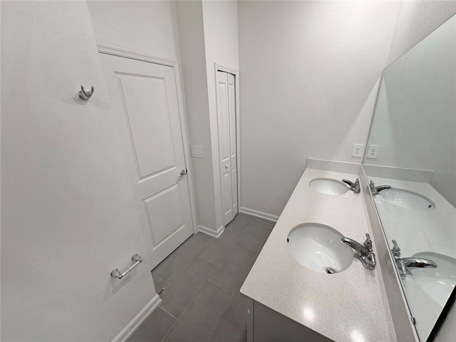 BELLEVUE AT ESTATES - Residential Lease