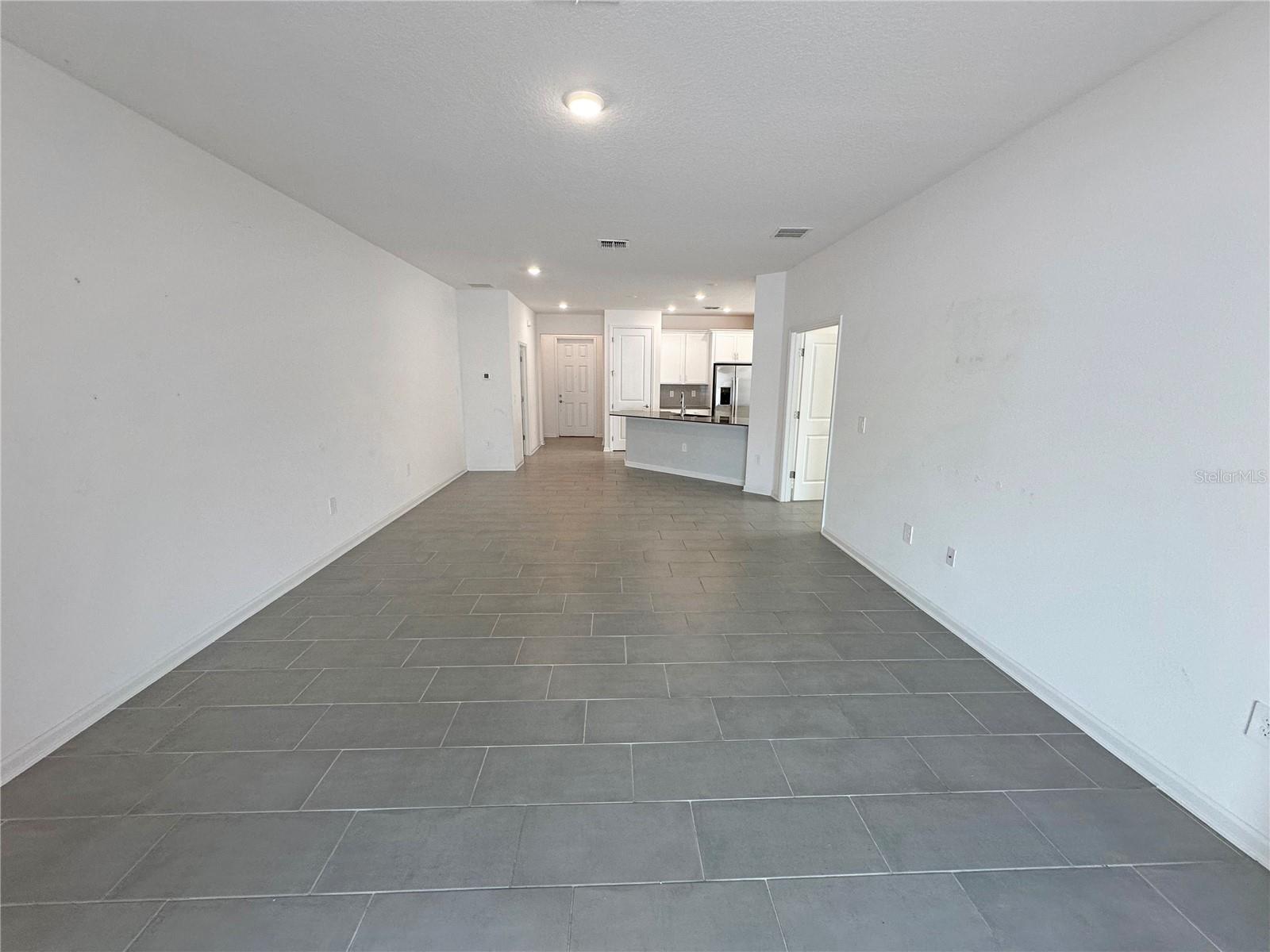 BELLEVUE AT ESTATES - Residential Lease