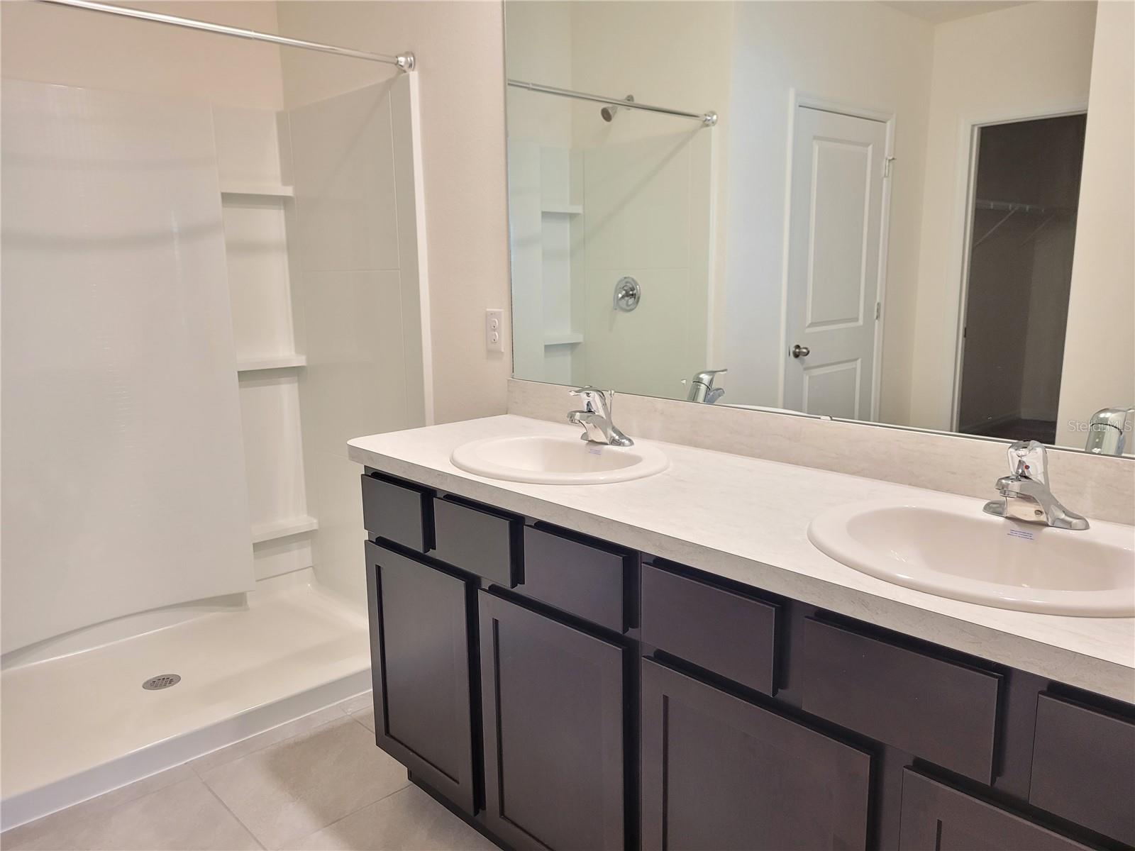 EPPERSON RANCH NORTH PH 2 & 3 - Residential Lease