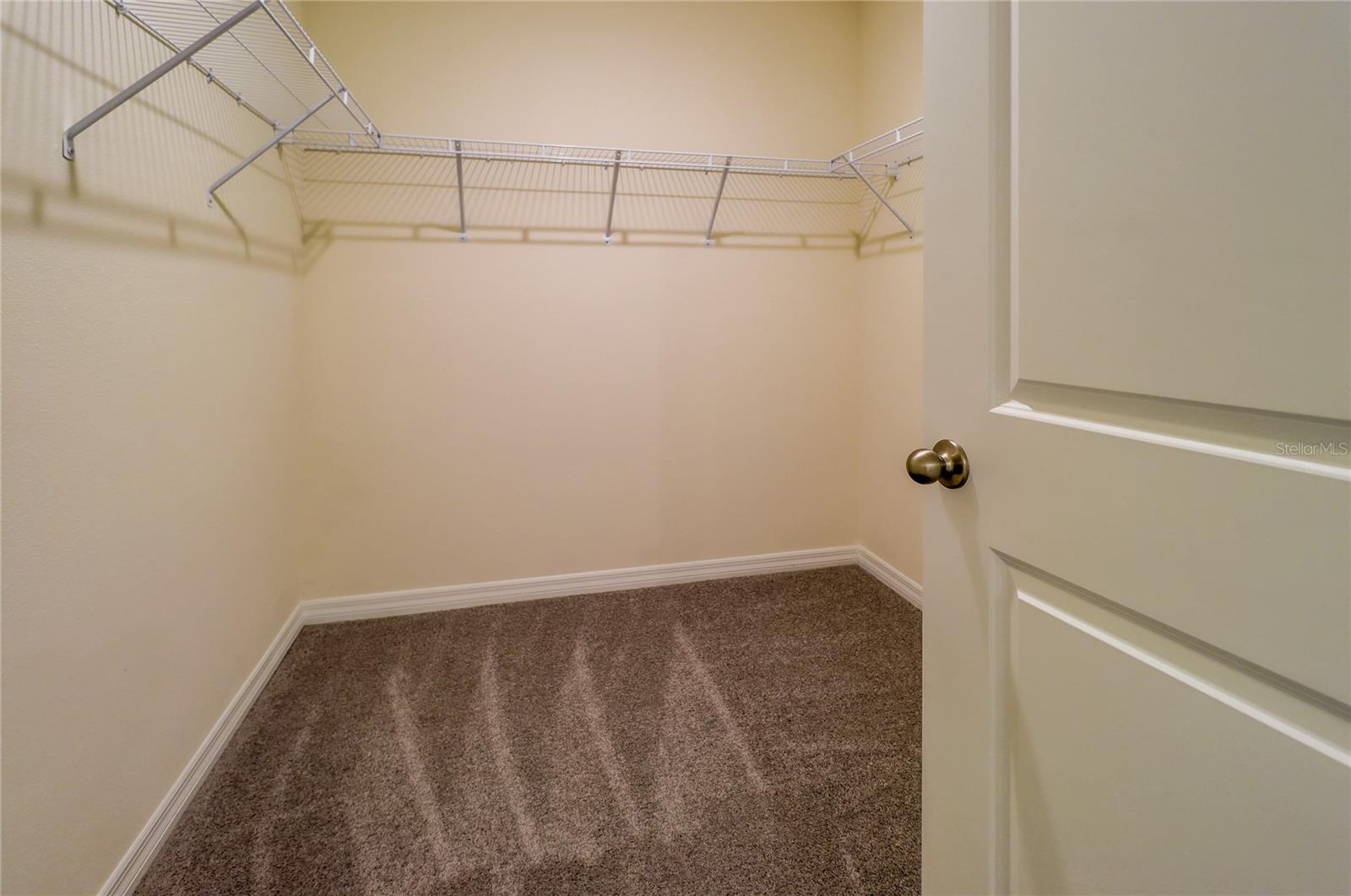 EPPERSON RANCH NORTH PH 2 & 3 - Residential Lease