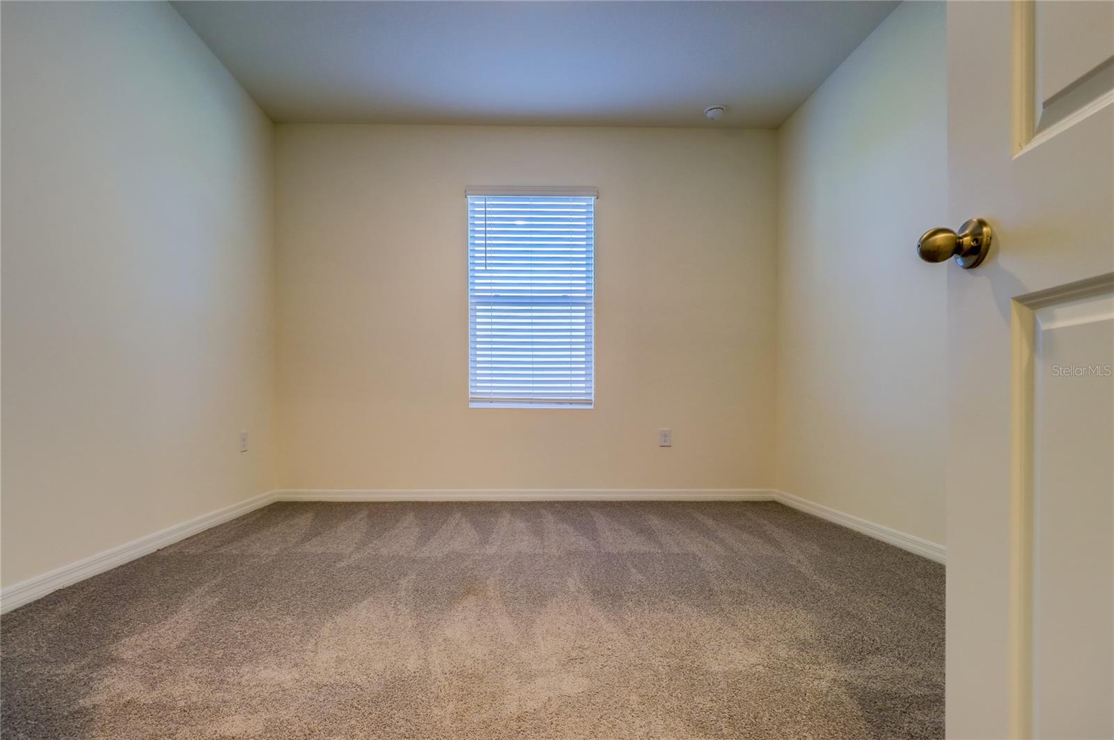 EPPERSON RANCH NORTH PH 2 & 3 - Residential Lease