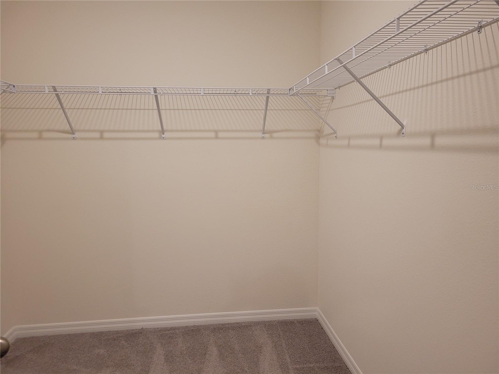 EPPERSON RANCH NORTH PH 2 & 3 - Residential Lease