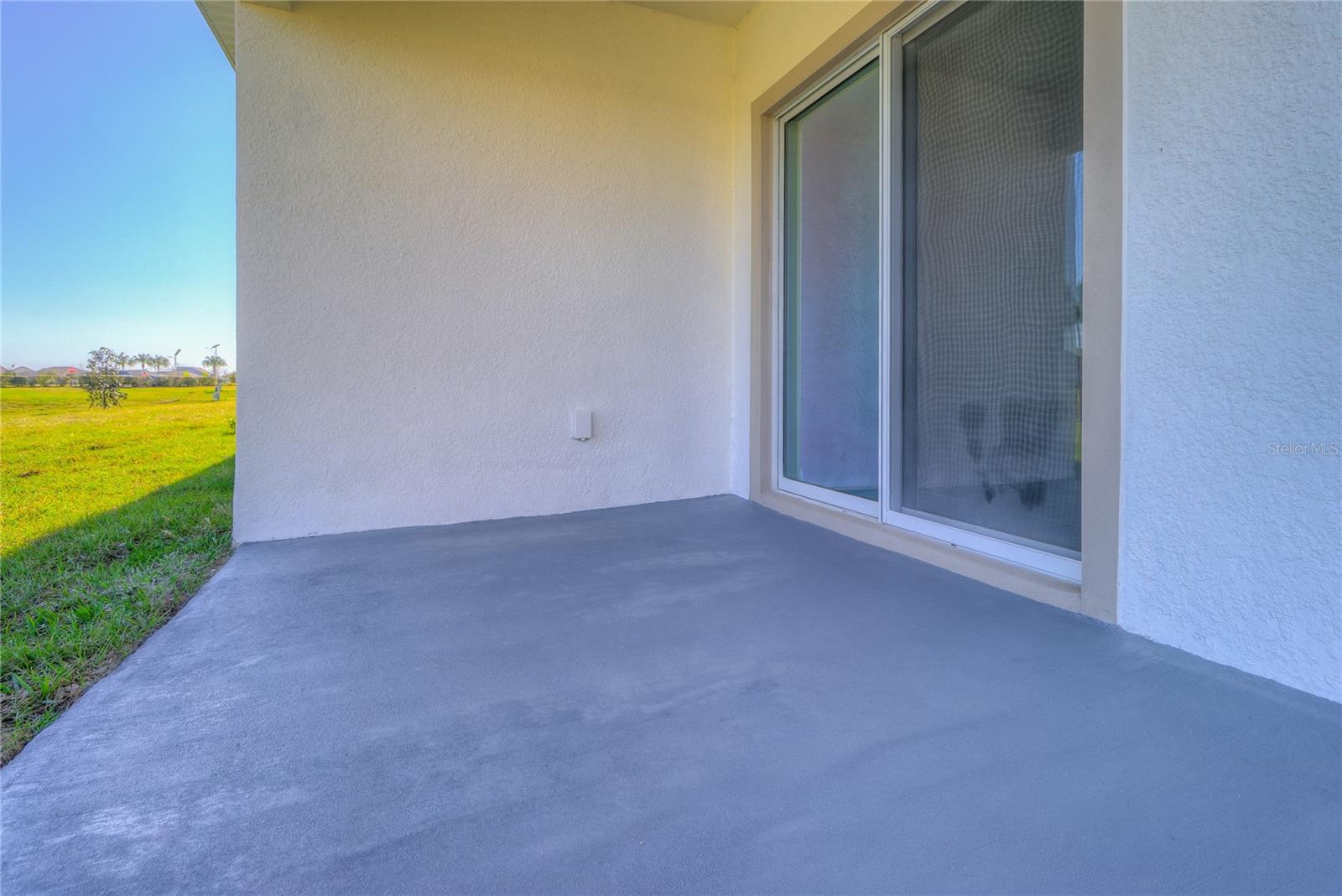 EPPERSON RANCH NORTH PH 2 & 3 - Residential Lease