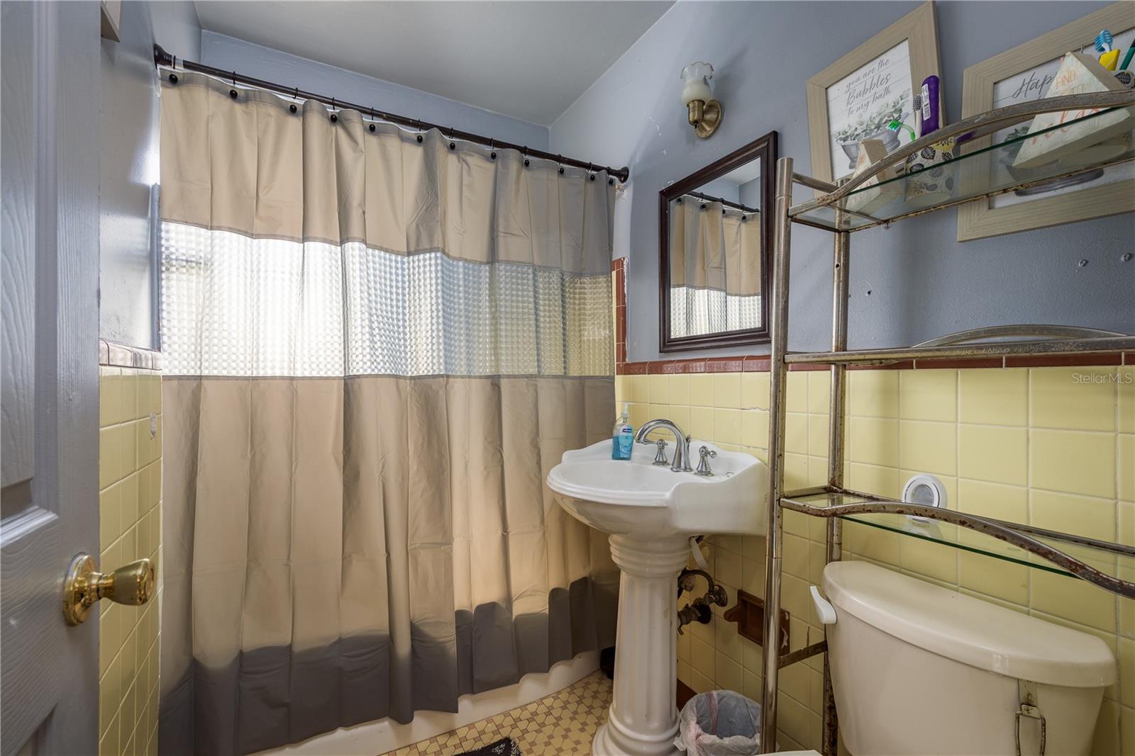 PILLSBURY PARK - Residential