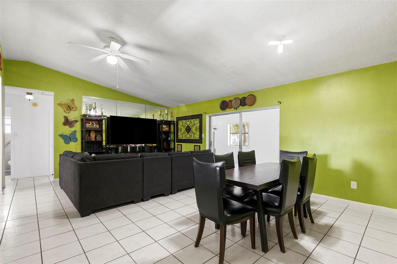 BRYAN MANOR - Residential