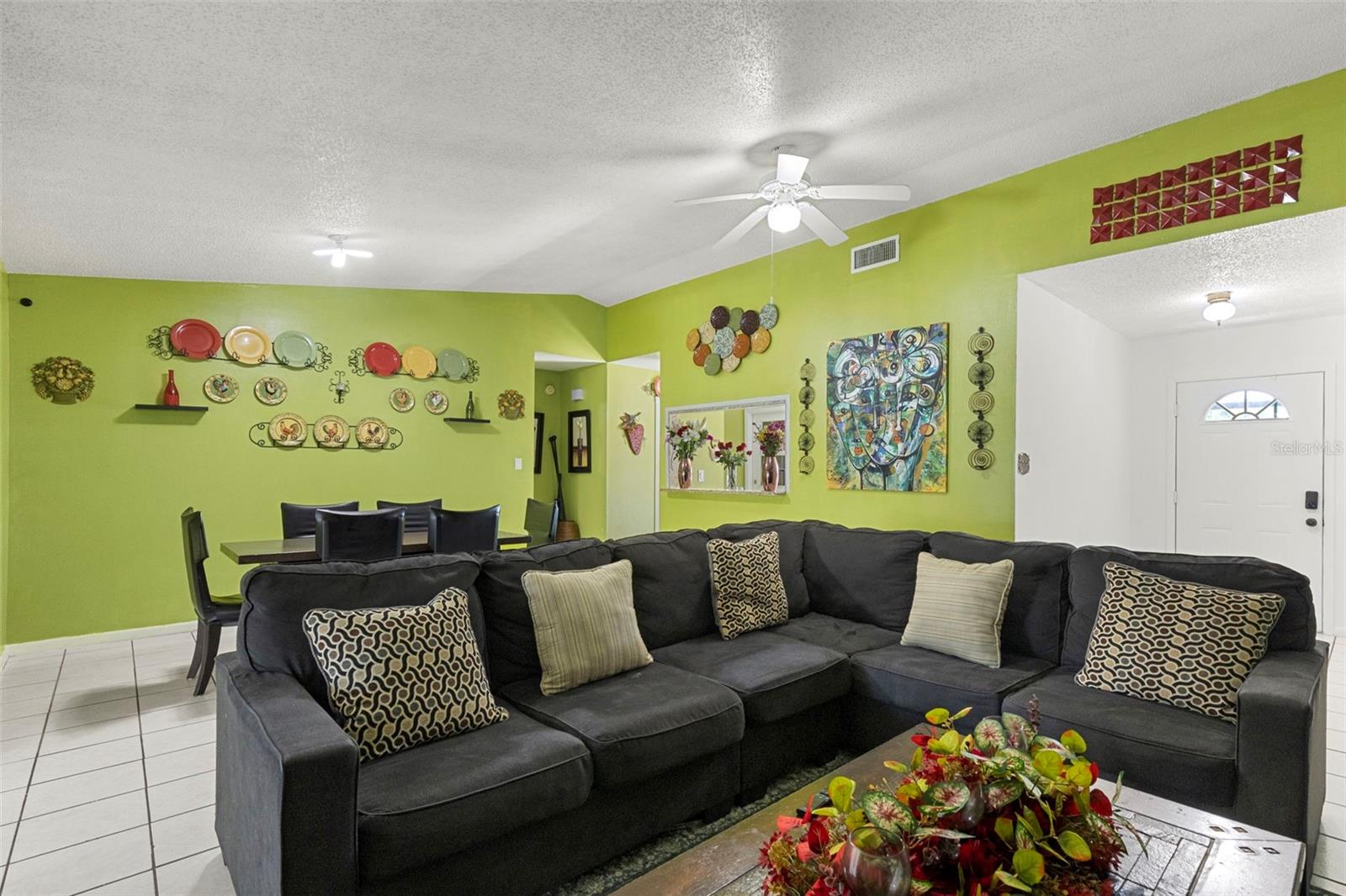 BRYAN MANOR - Residential
