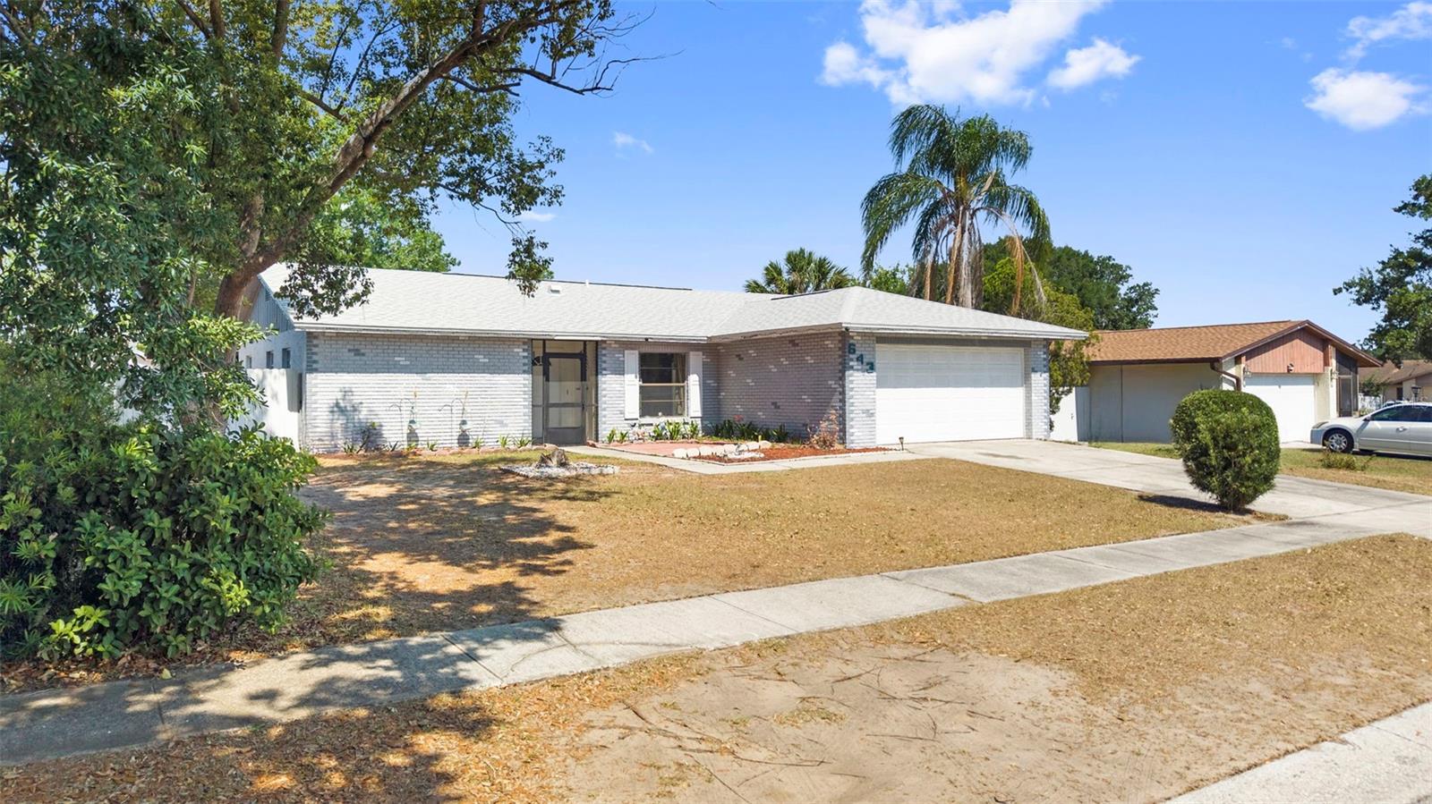 BRYAN MANOR - Residential