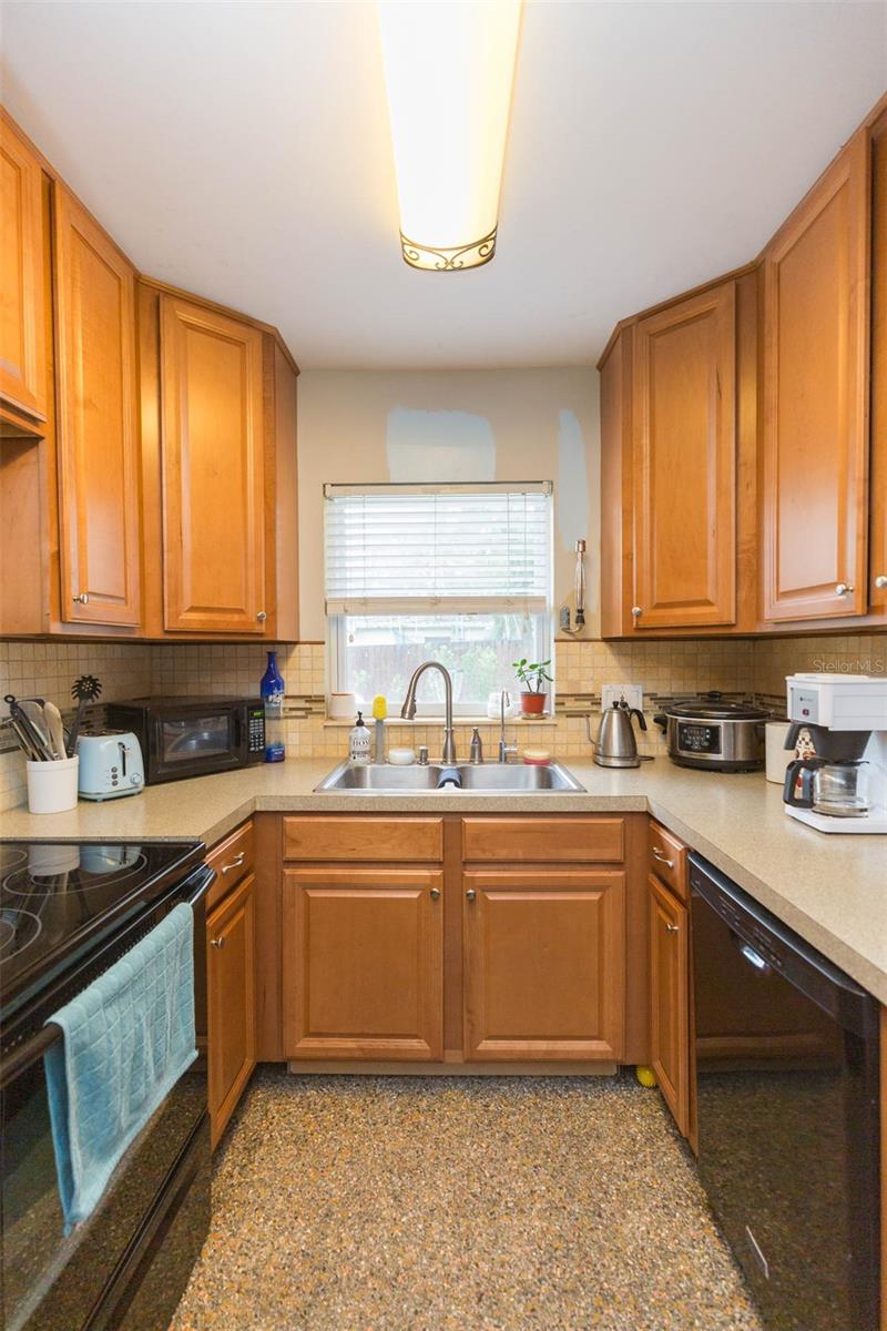 SEMINOLE CREST ESTATES - Residential