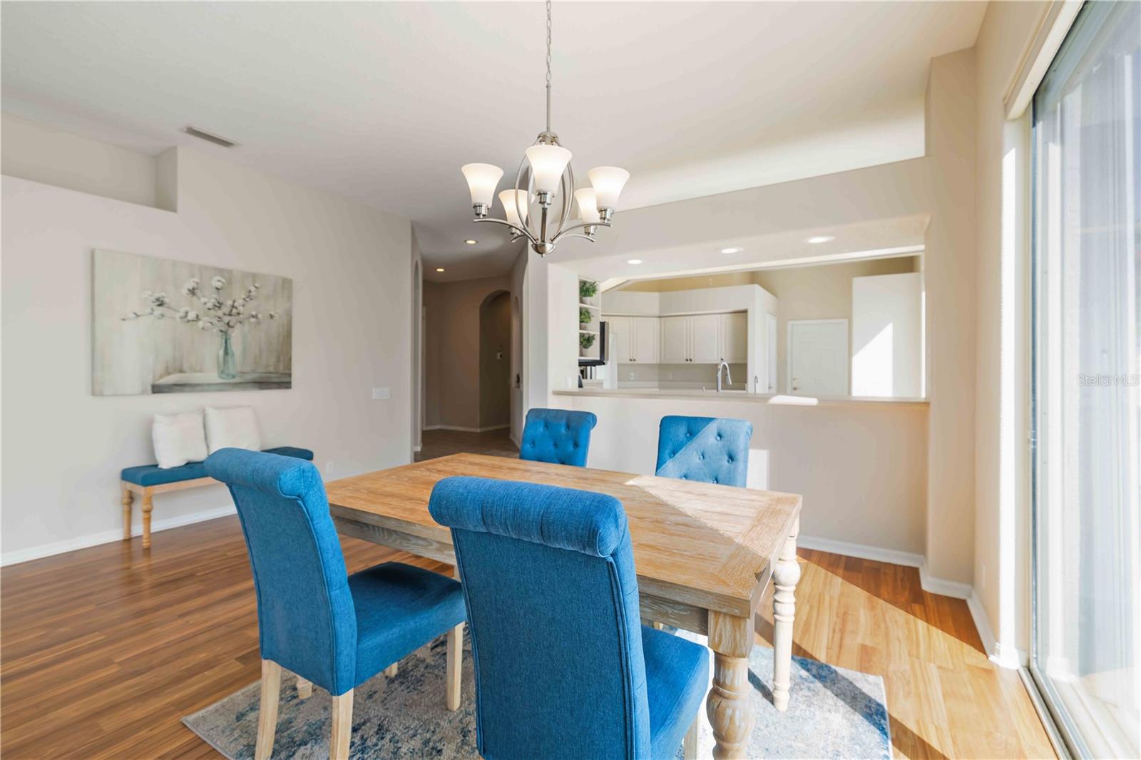 ROSEDALE 11 - Residential