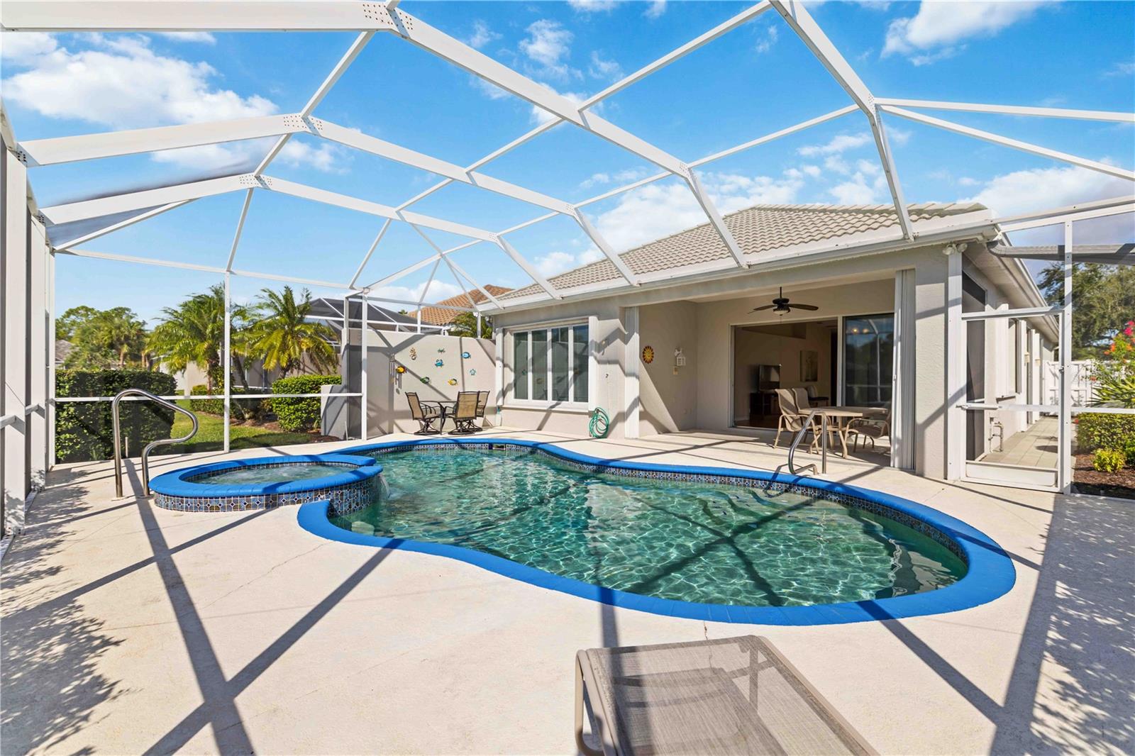 ROSEDALE 11 - Residential