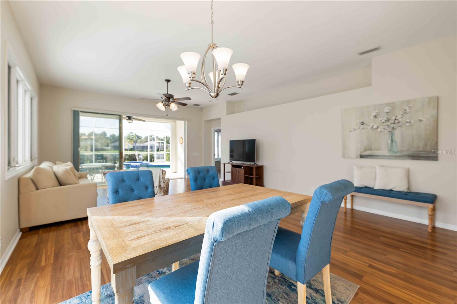 ROSEDALE 11 - Residential