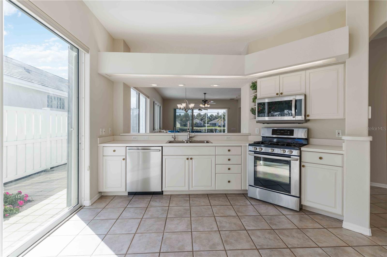 ROSEDALE 11 - Residential