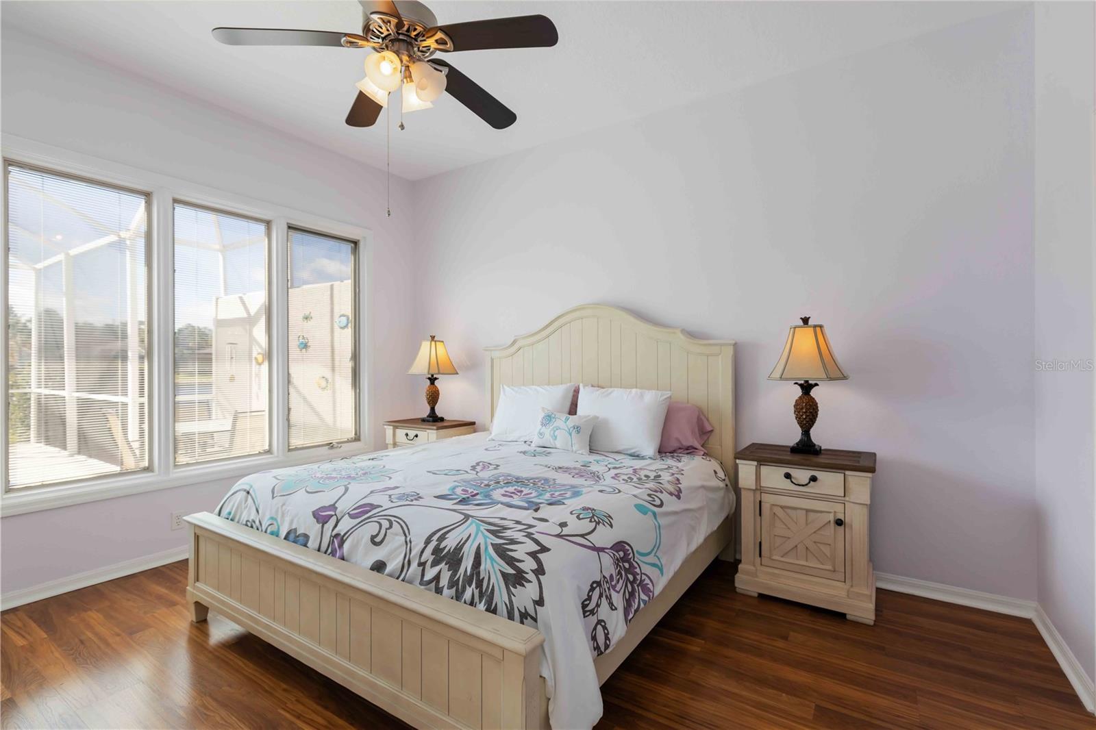 ROSEDALE 11 - Residential