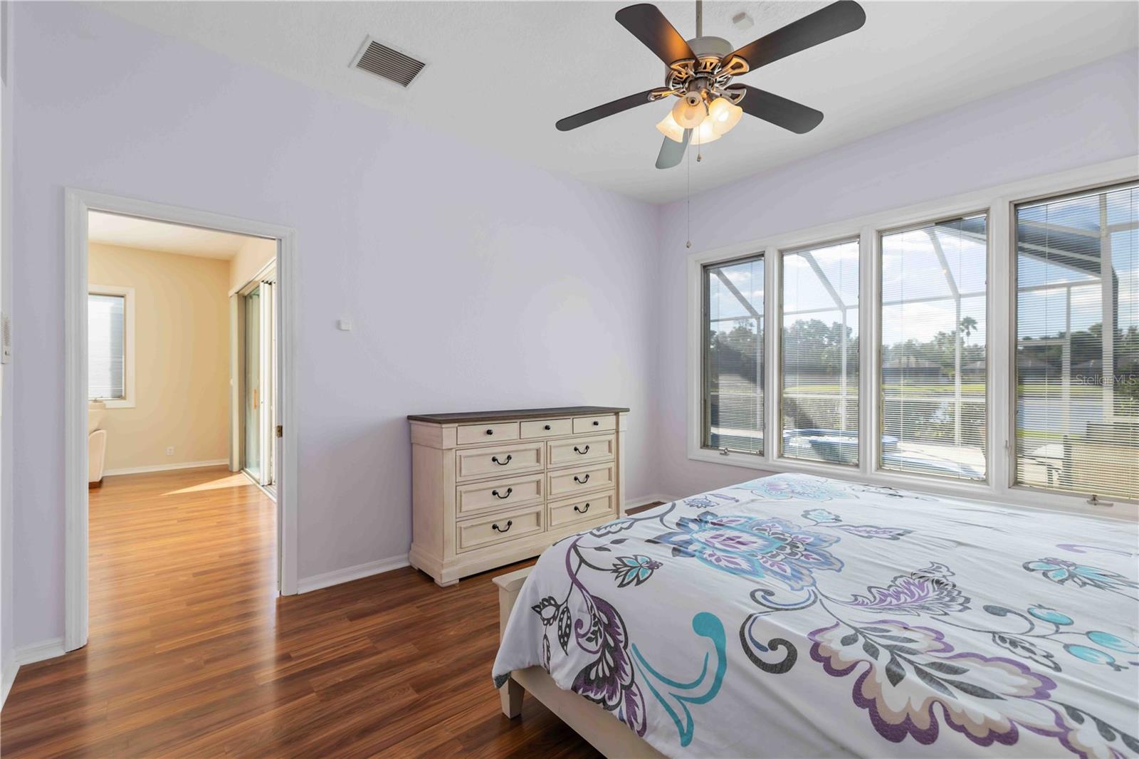 ROSEDALE 11 - Residential