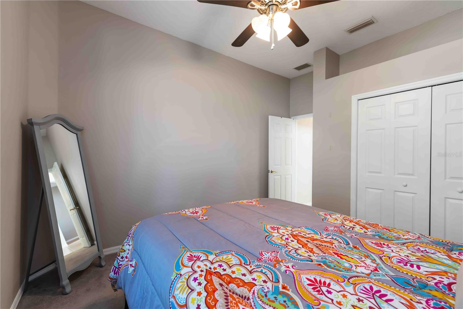 ROSEDALE 11 - Residential