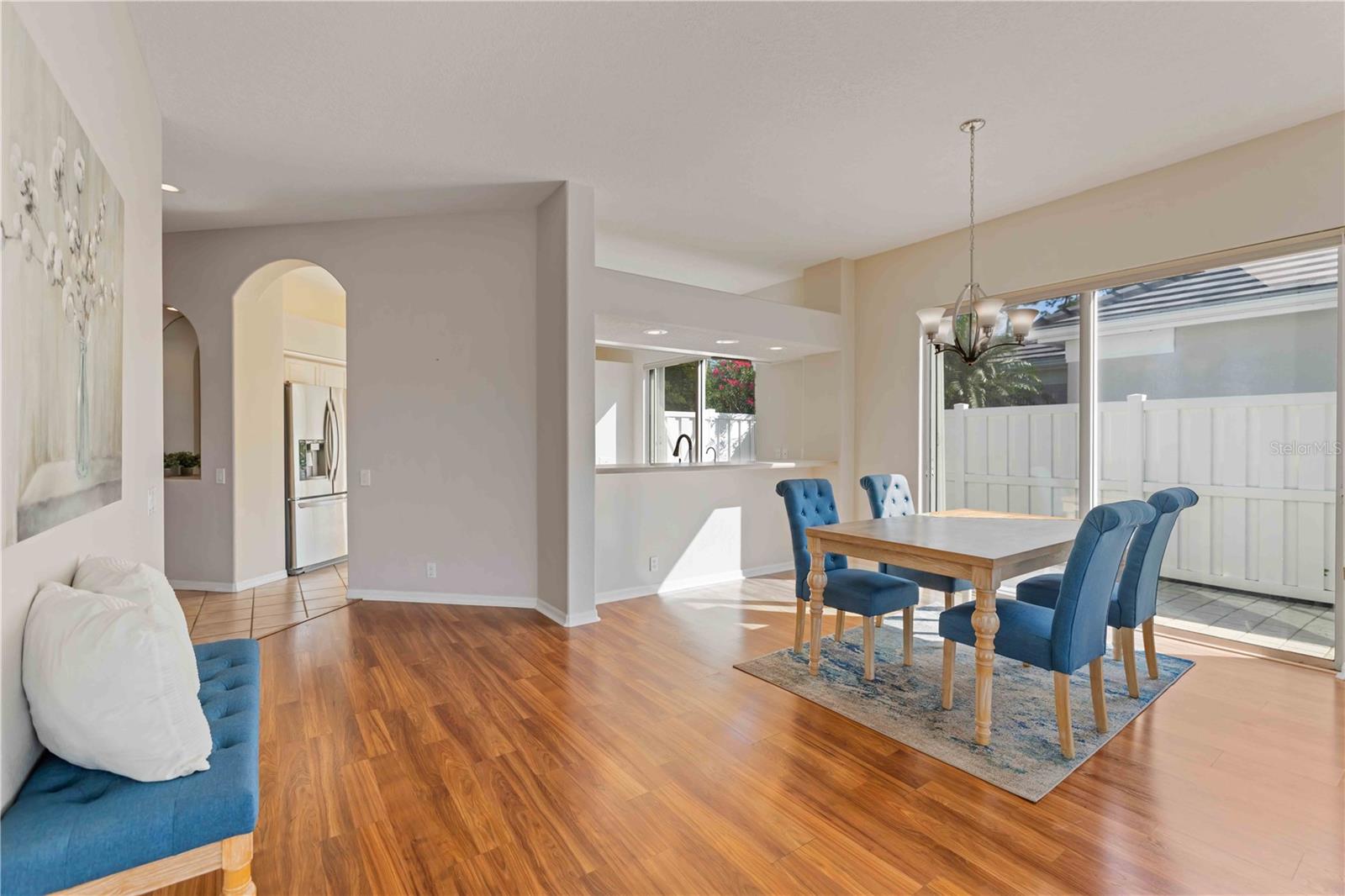 ROSEDALE 11 - Residential