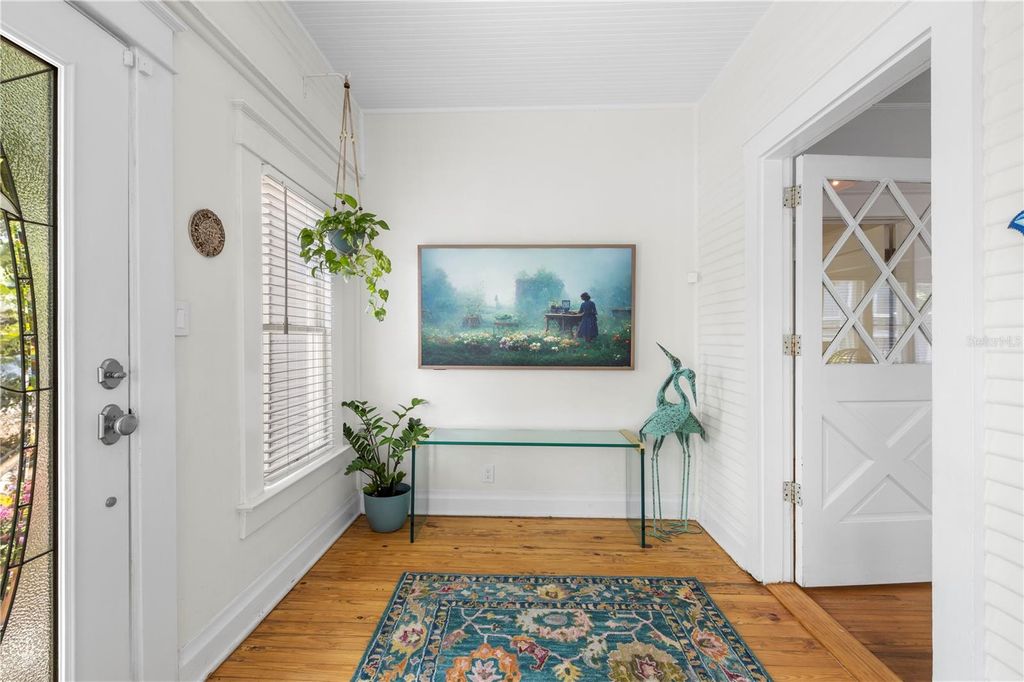 Photo of 5118 N Branch Avenue, Tampa, FL 33603 (MLS # TB8508394)