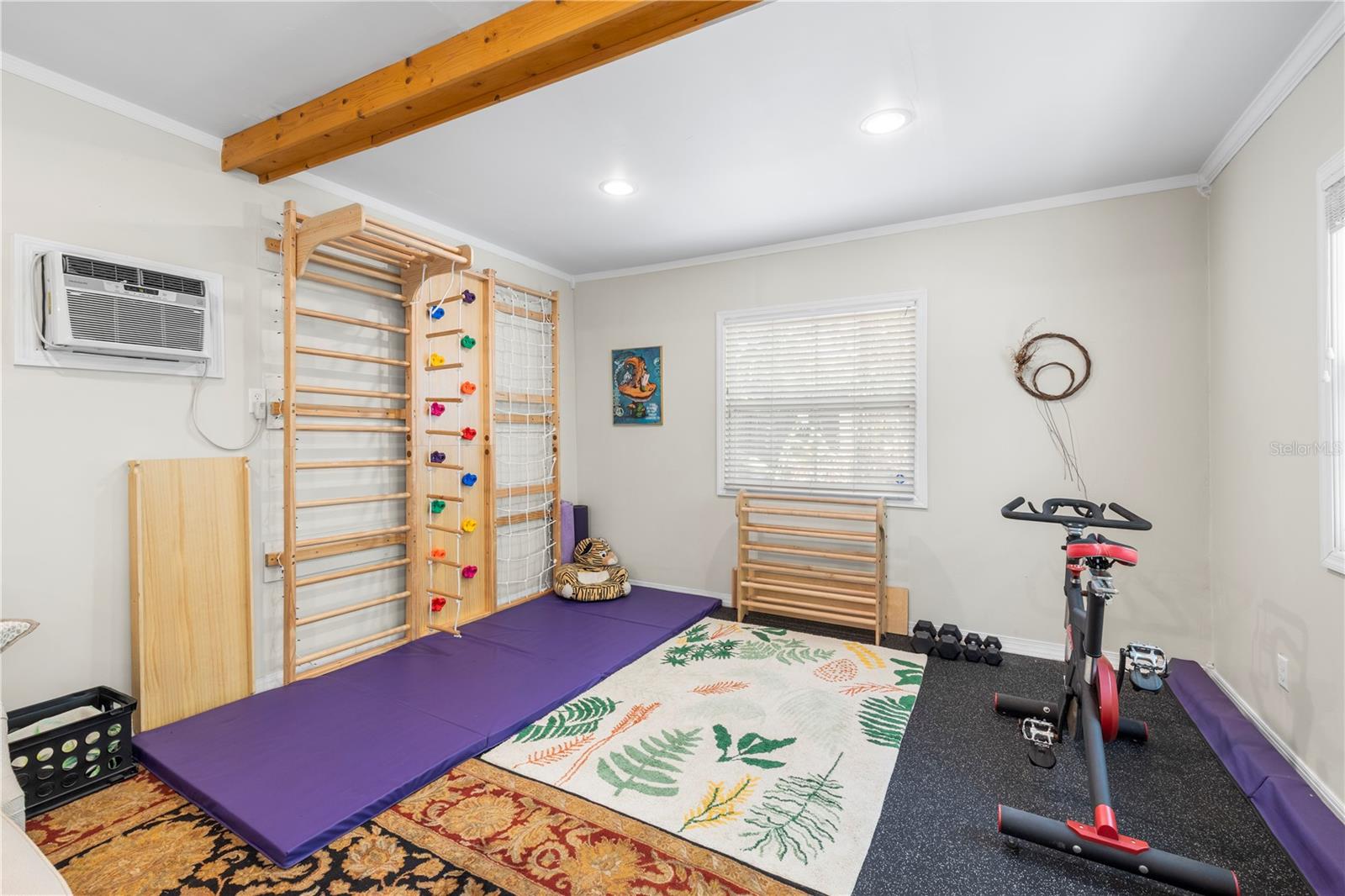 SEMINOLE HEIGHTS OF NORTH TAMP - Residential
