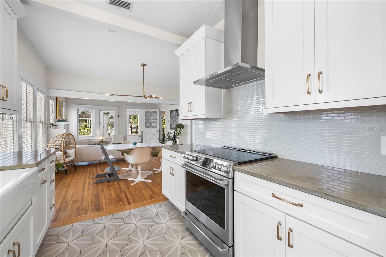 SEMINOLE HEIGHTS OF NORTH TAMP - Residential
