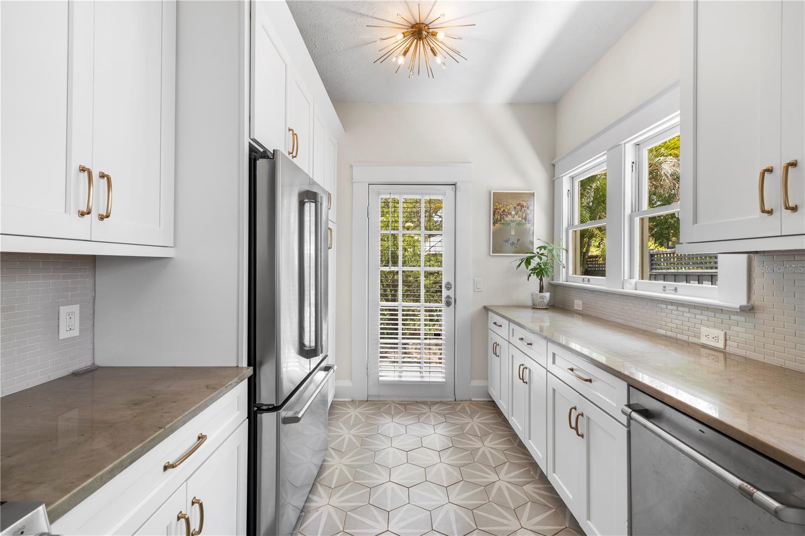 SEMINOLE HEIGHTS OF NORTH TAMP - Residential