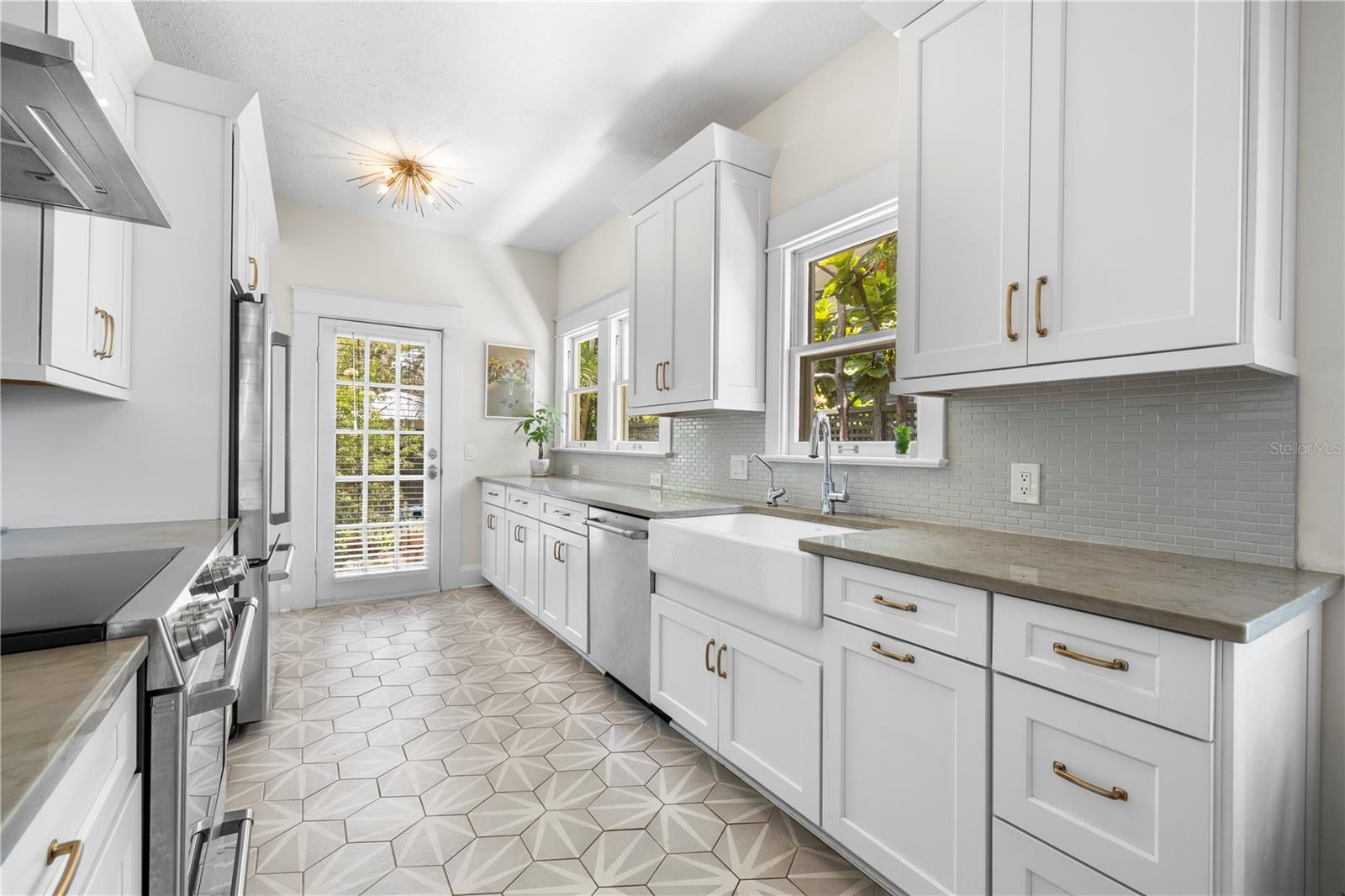 SEMINOLE HEIGHTS OF NORTH TAMP - Residential