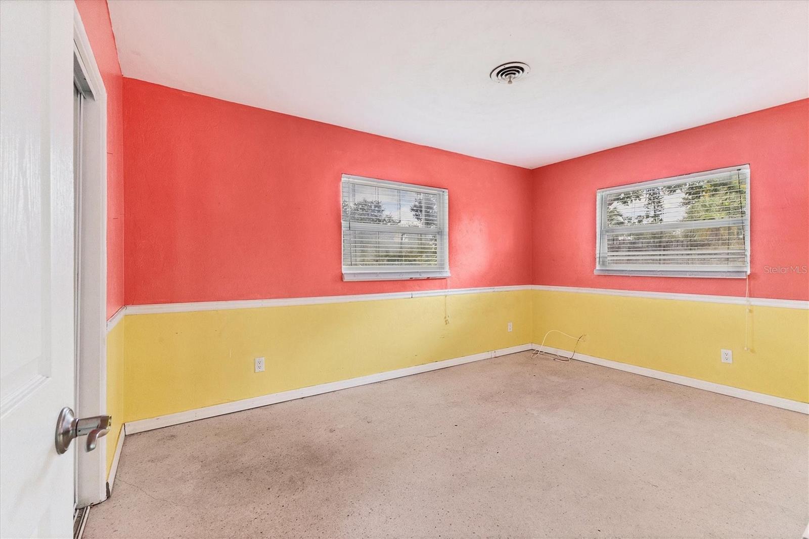 SOUTH GATE - Residential