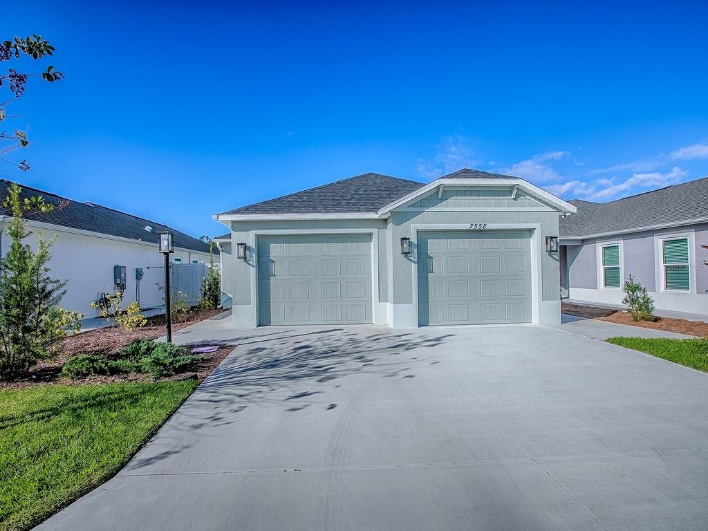 Photo of 7558 Hillard Ln, The Villages, FL 34762 (MLS # G5105598)