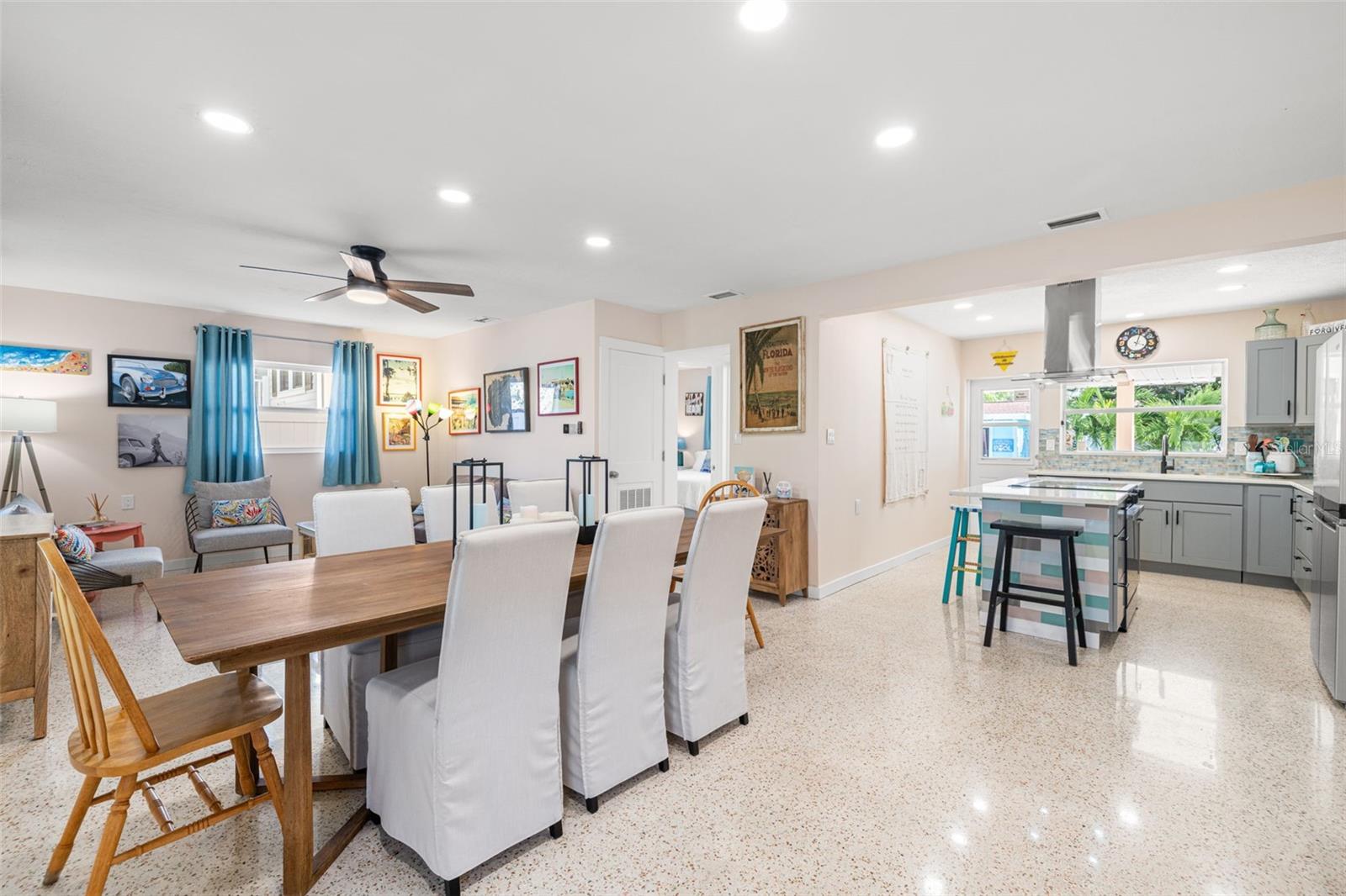 1211 BAY PINE BOULEVARD