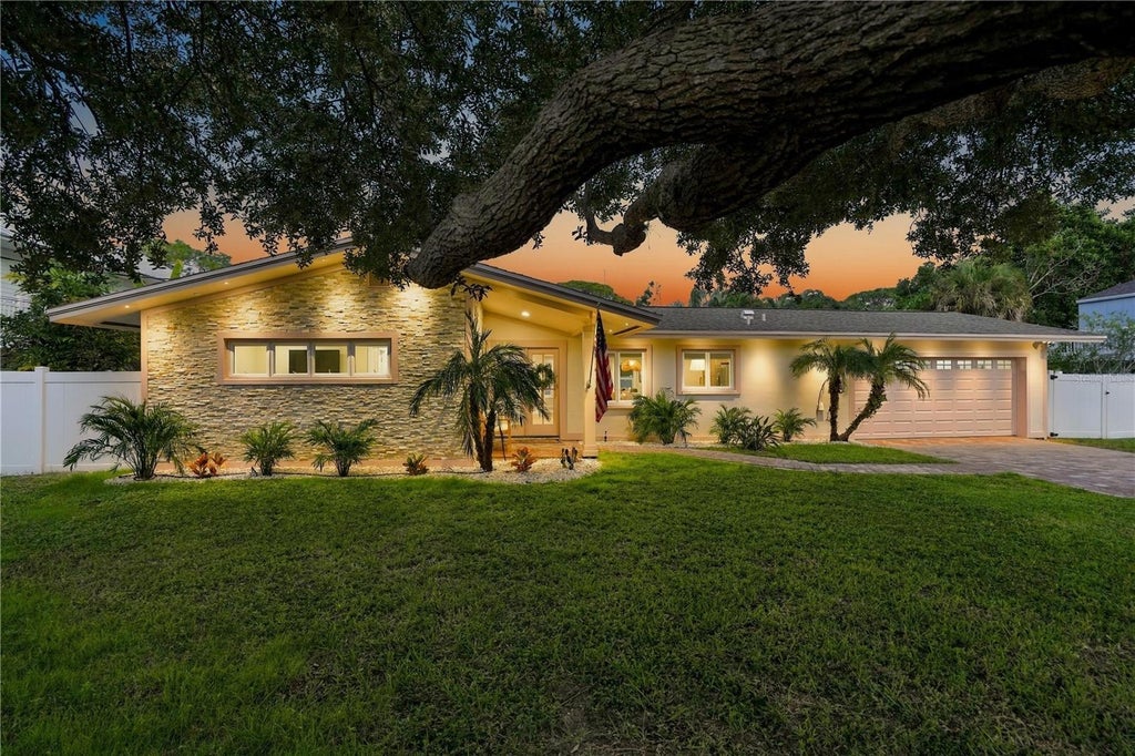 Photo of 107 Peterson Lane, Palm Harbor, FL 34683 (MLS # TB8560348)