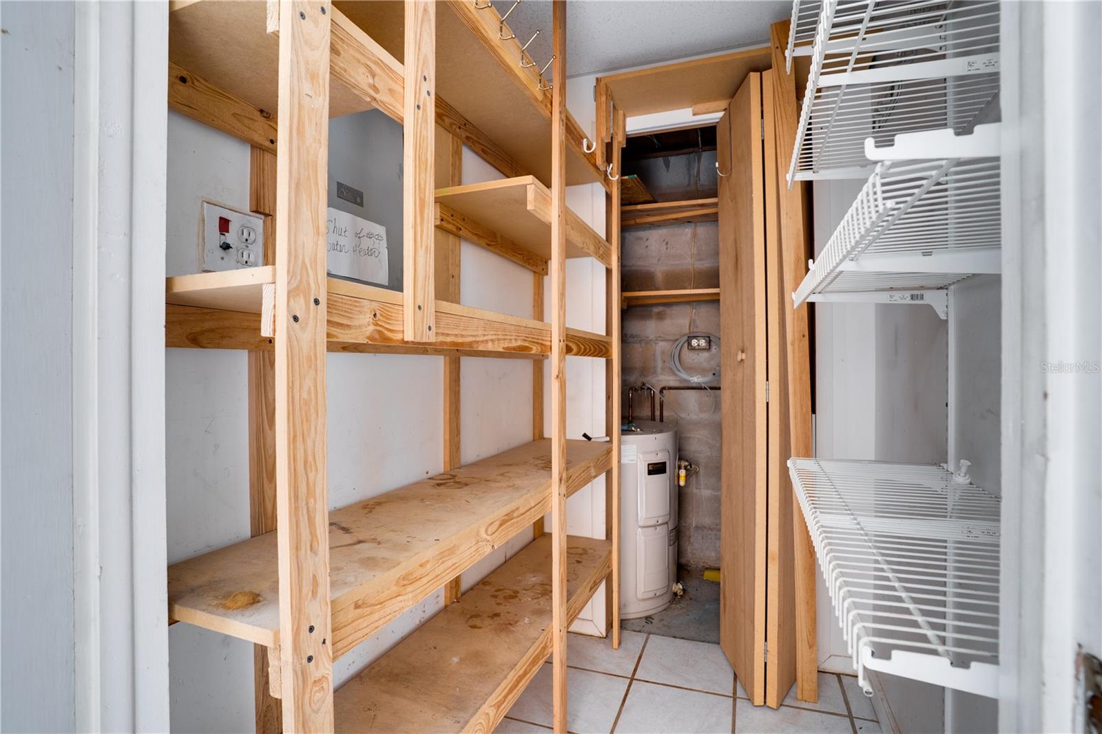 ORANGE LAKE VILLAGE - Residential