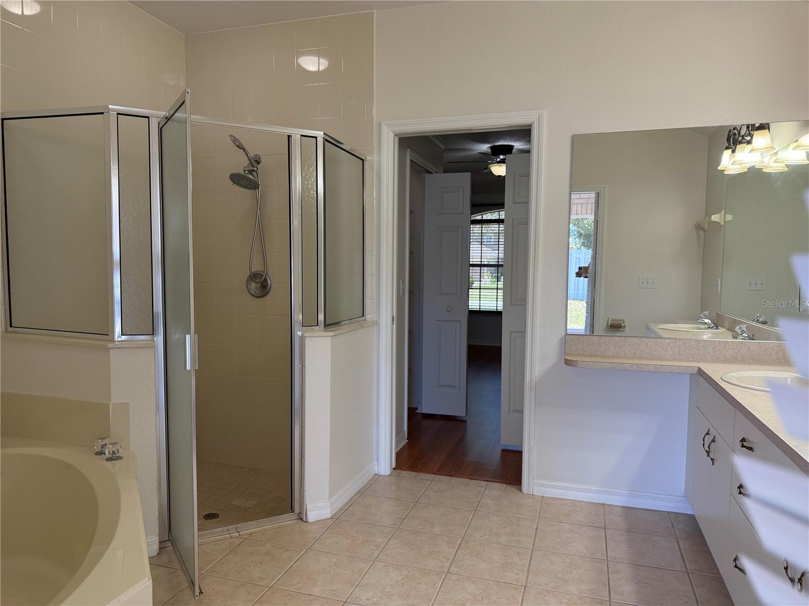 DELTONA LAKES UNIT 32 - Residential Lease