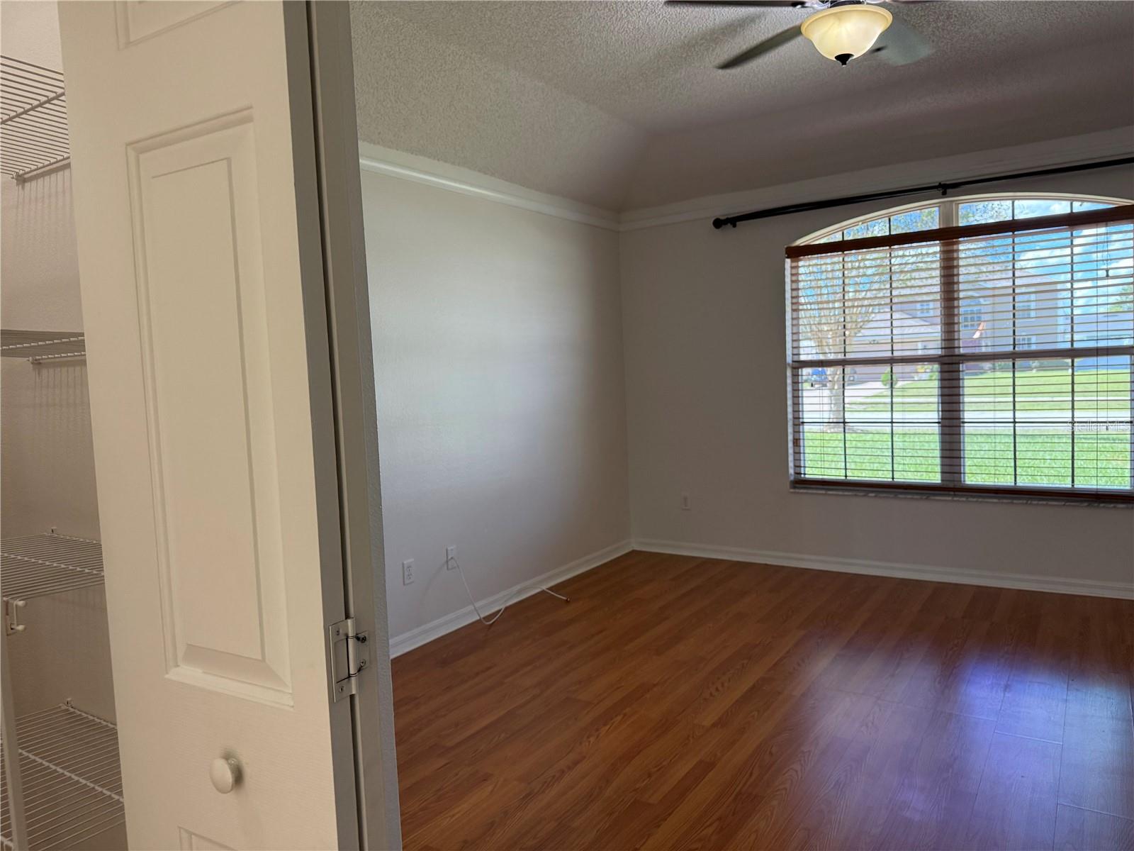 DELTONA LAKES UNIT 32 - Residential Lease