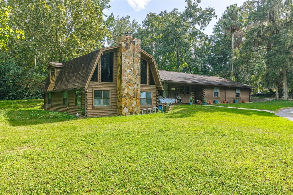 Photo of 1600 SW 42nd Street, Ocala, FL 34471 (MLS # O6350449)