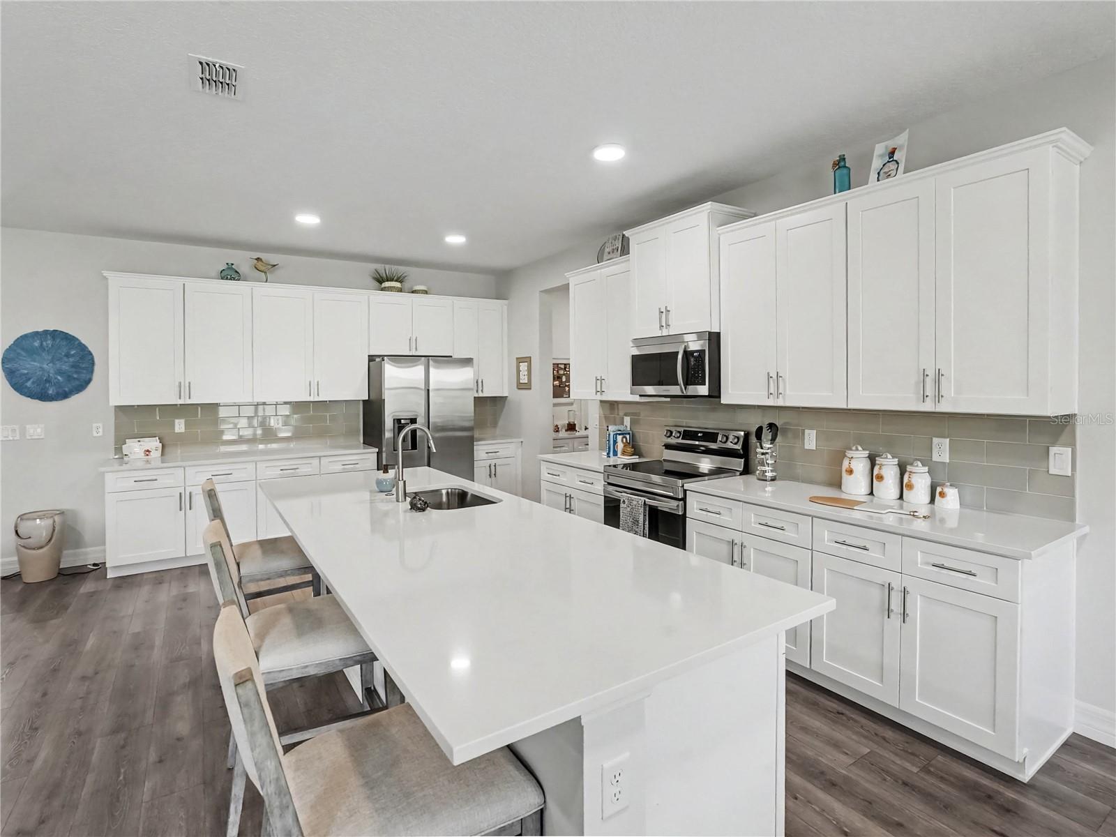 3329 INDIAN TRAIL