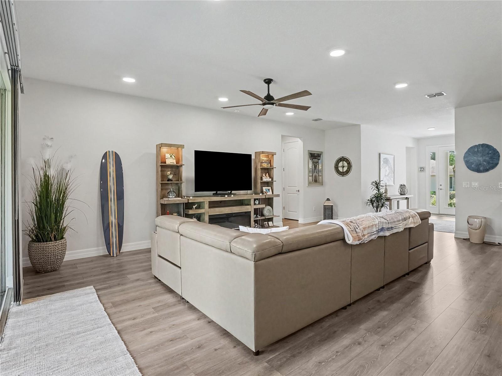 3329 INDIAN TRAIL