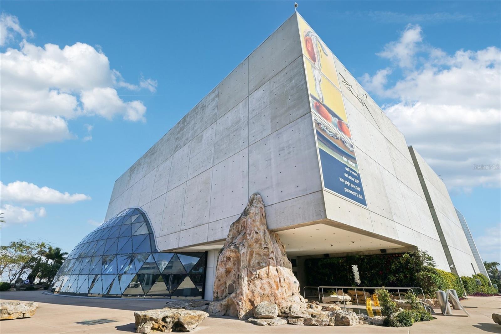 400 CENTRAL - Residential