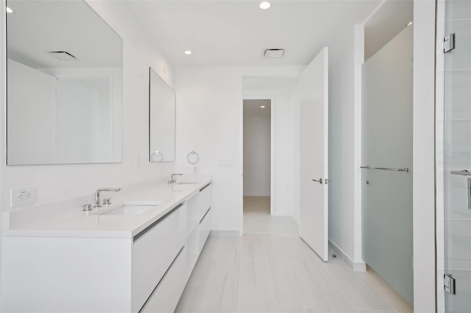 400 CENTRAL - Residential