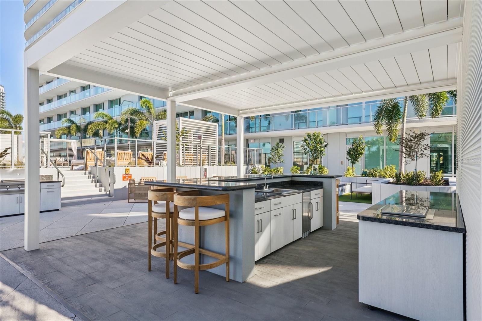 400 CENTRAL - Residential