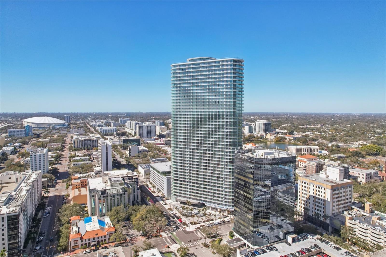 400 CENTRAL - Residential