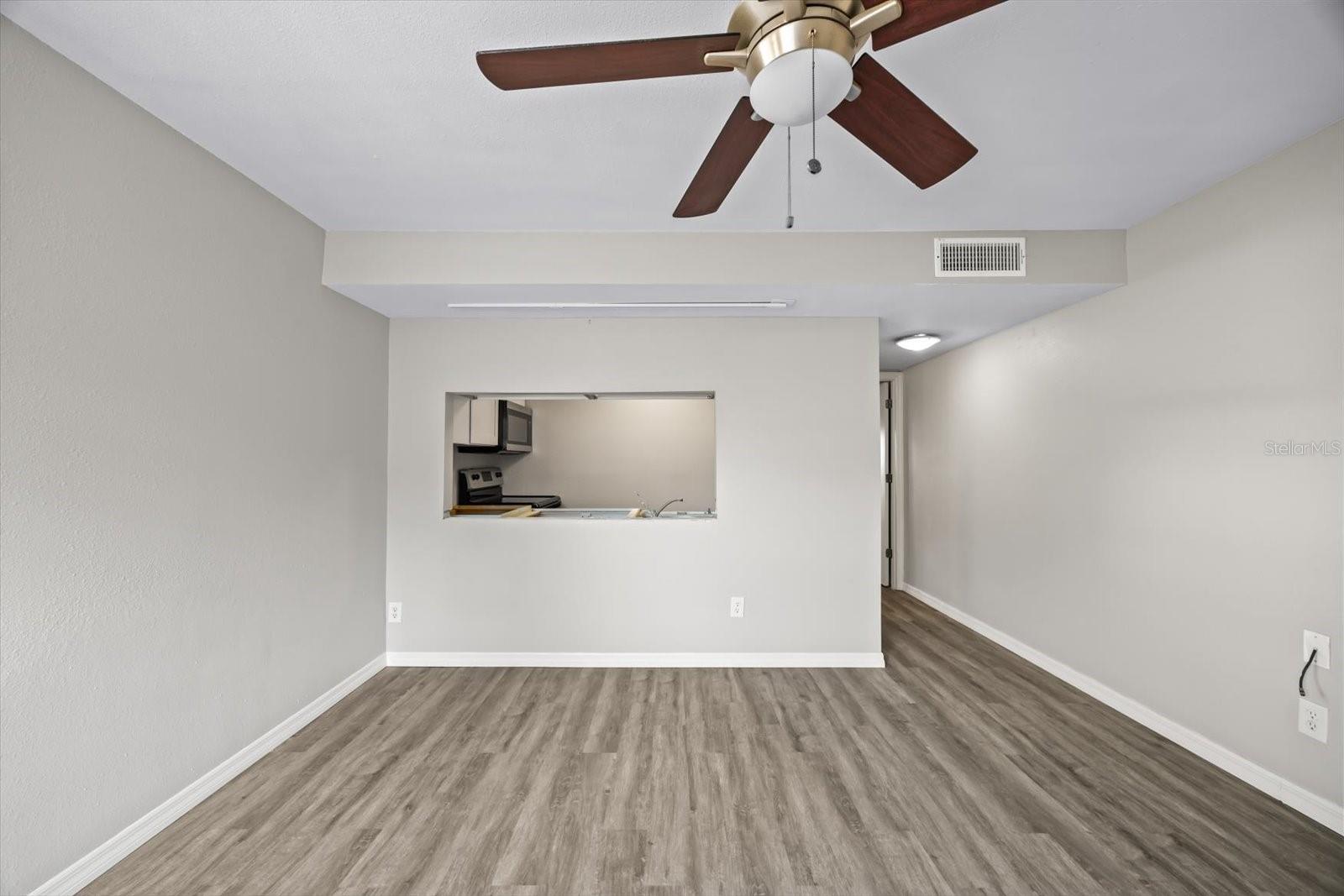 WATERSIDE CONDO I - Residential