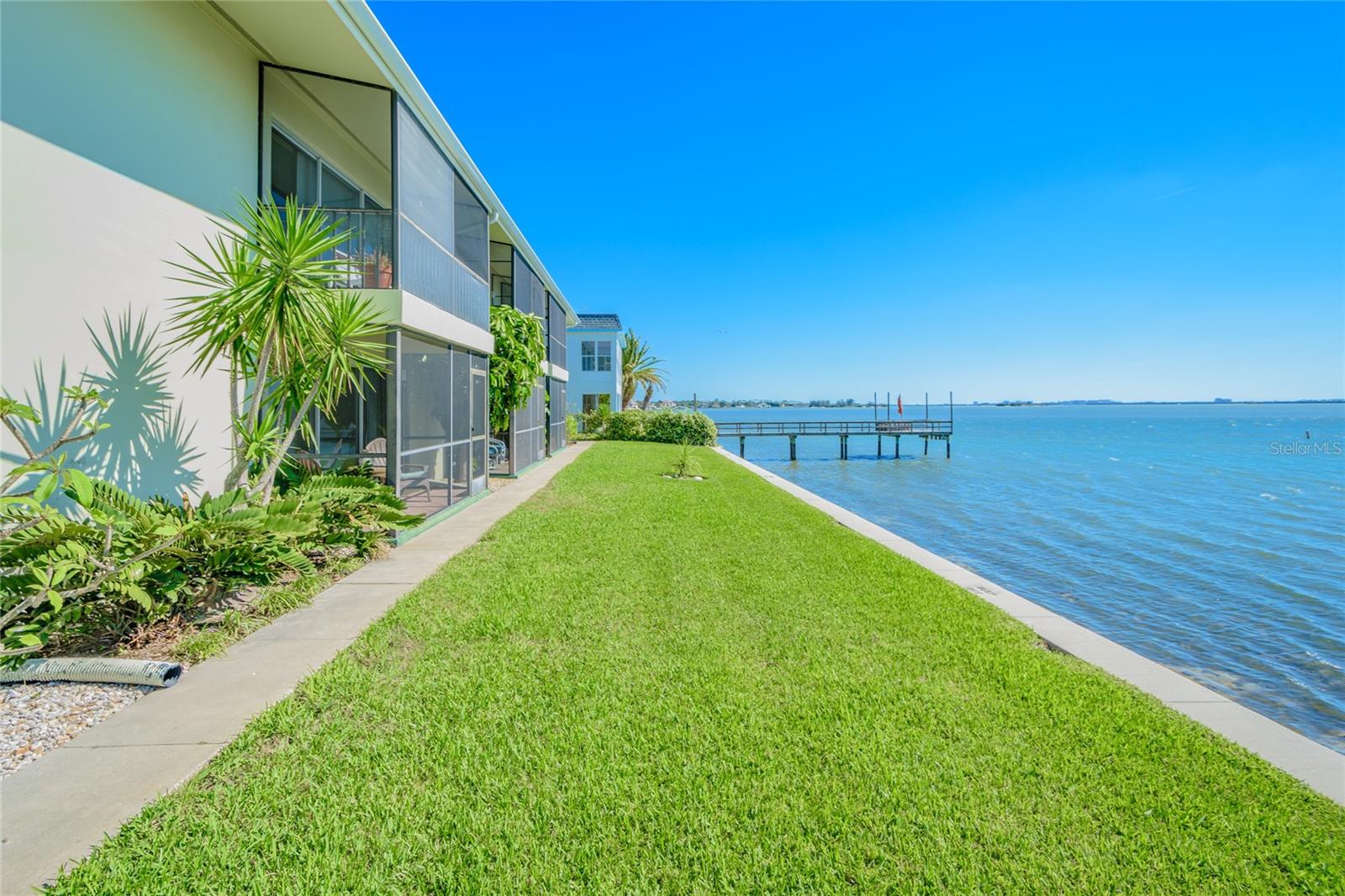 CONCORD ARMS CONDO - Residential Lease